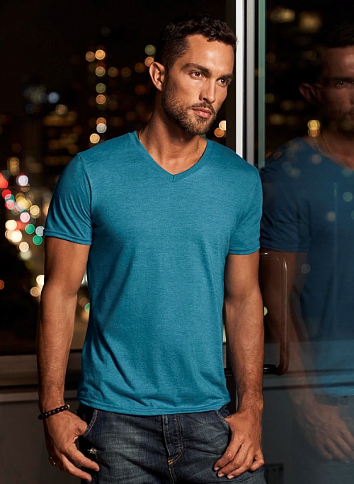 Anvil Adult Tri-Blend V-Neck T (AN6752) - Photo