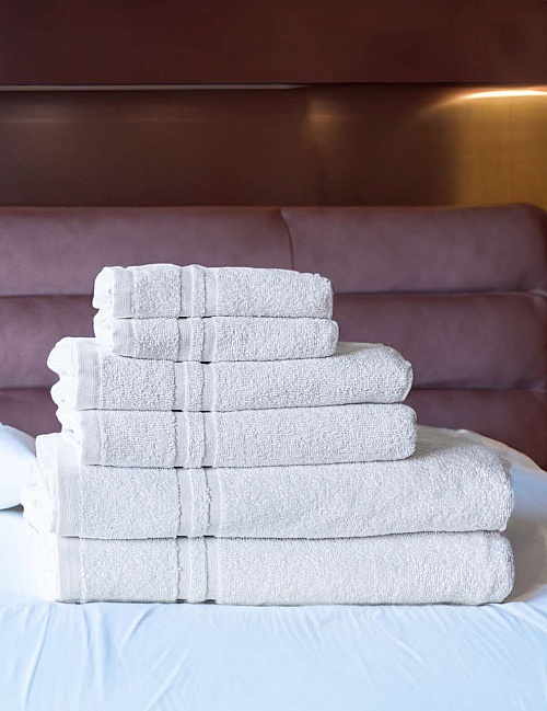 OLIMA CLASSIC HOTEL TOWEL (OLH400) - Photo