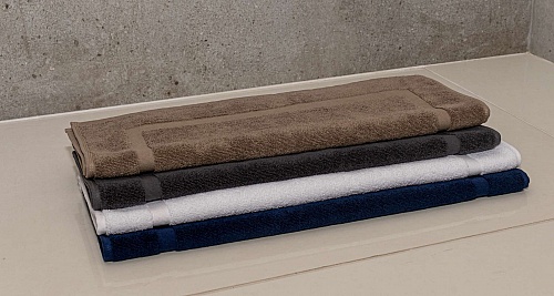 OLIMA HOTEL QUALITY BATH MAT (OL600) - Photo