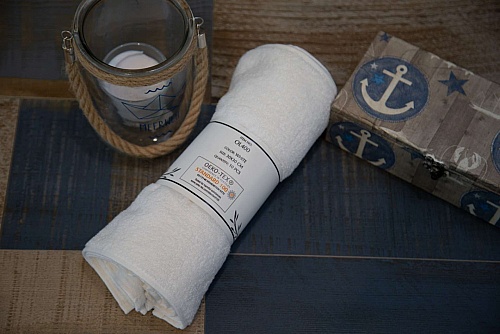 OLIMA HOTEL QUALITY HAND/FACE TOWEL - Photo