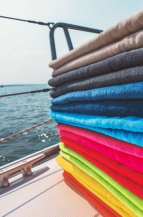 OLIMA VELOUR BEACH TOWEL (OLV4000) - Photo