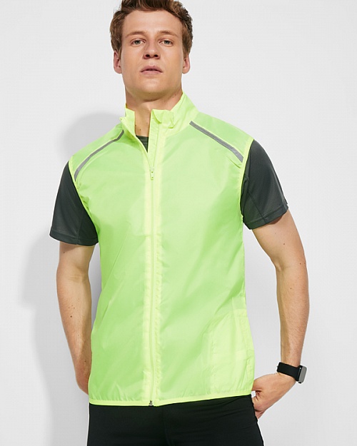 ROLY JANNU Technical Vest (CQ6684) - Photo