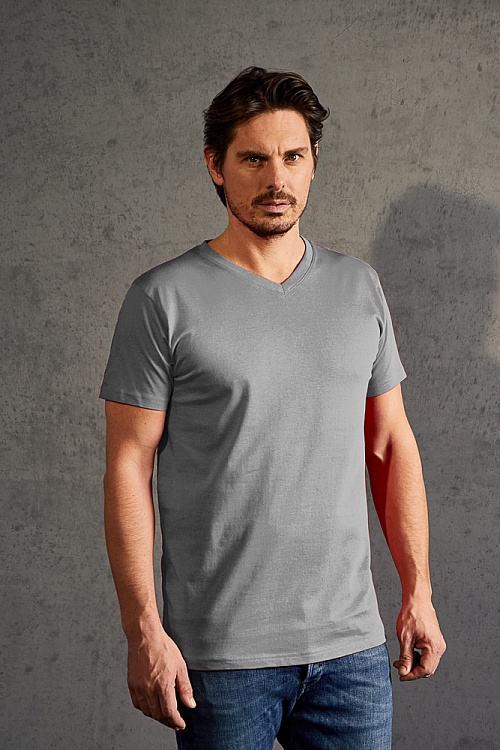 V-neck T-shirt Promodoro Premium V-Neck-T (P-3025) - Photo